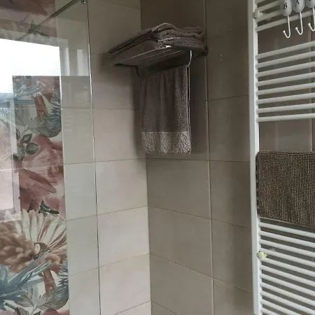 Apartamento Con Piscina *