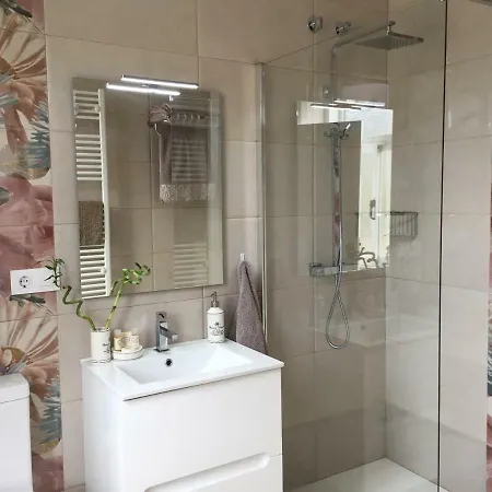 Apartamento Con Piscina * كامينيا